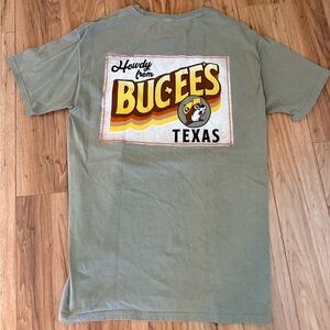 Buc-ee’s  Short Sleeve Crew Neck T Shirt SZ M “Howdy From Buc-ee’s  Texas”